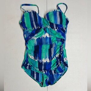 Women’s push up one piece swim suit